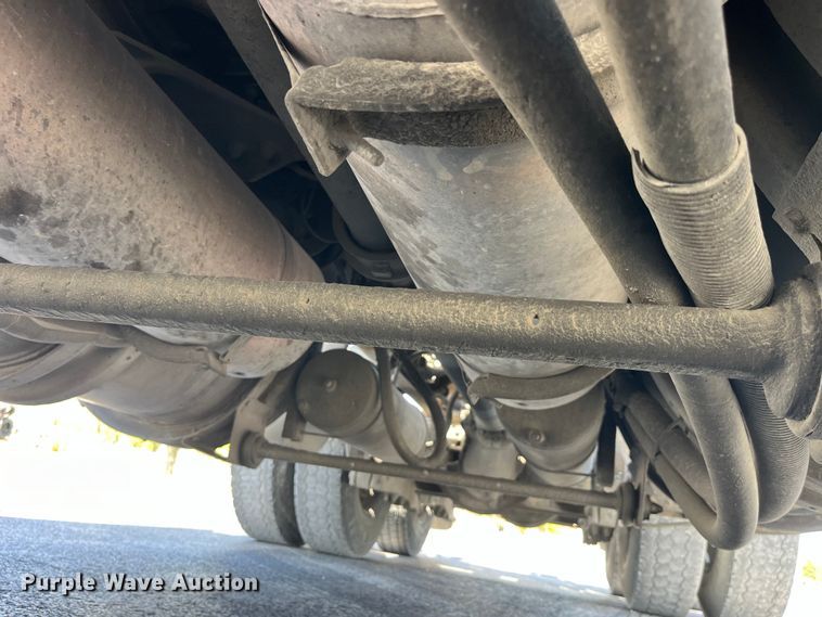 image for item LD9419 2007 Kenworth W900 semi truck