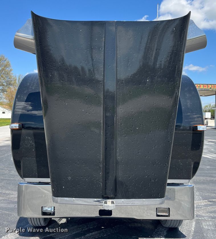 image for item LD9419 2007 Kenworth W900 semi truck