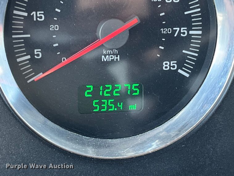 image for item LD9419 2007 Kenworth W900 semi truck