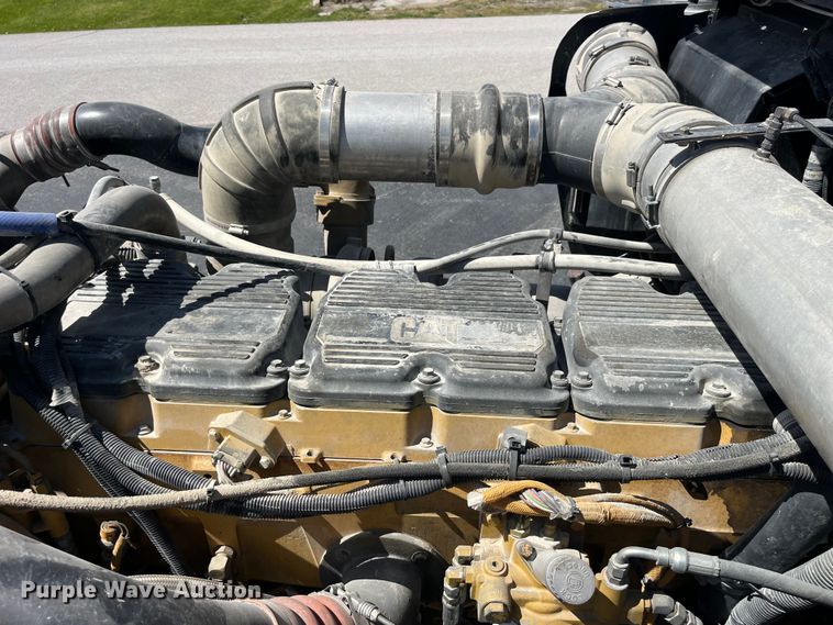 image for item LD9419 2007 Kenworth W900 semi truck