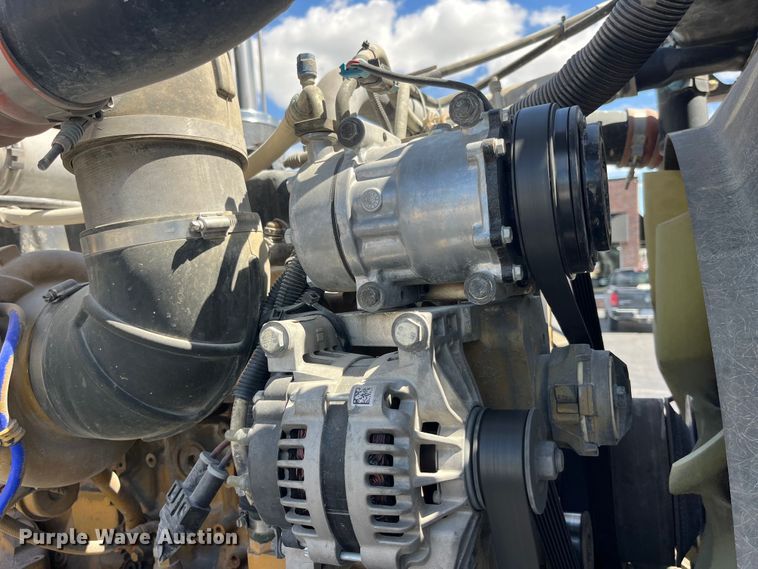 image for item LD9419 2007 Kenworth W900 semi truck