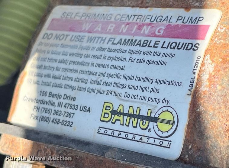 image for item LD9431 1988 White GMC WCM flatbed truck