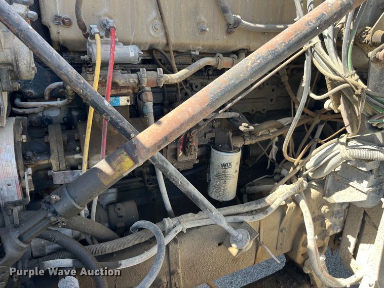 image for item LD9431 1988 White GMC WCM flatbed truck