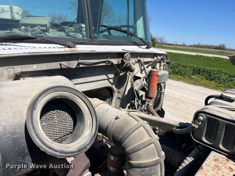 image for item LD9431 1988 White GMC WCM flatbed truck