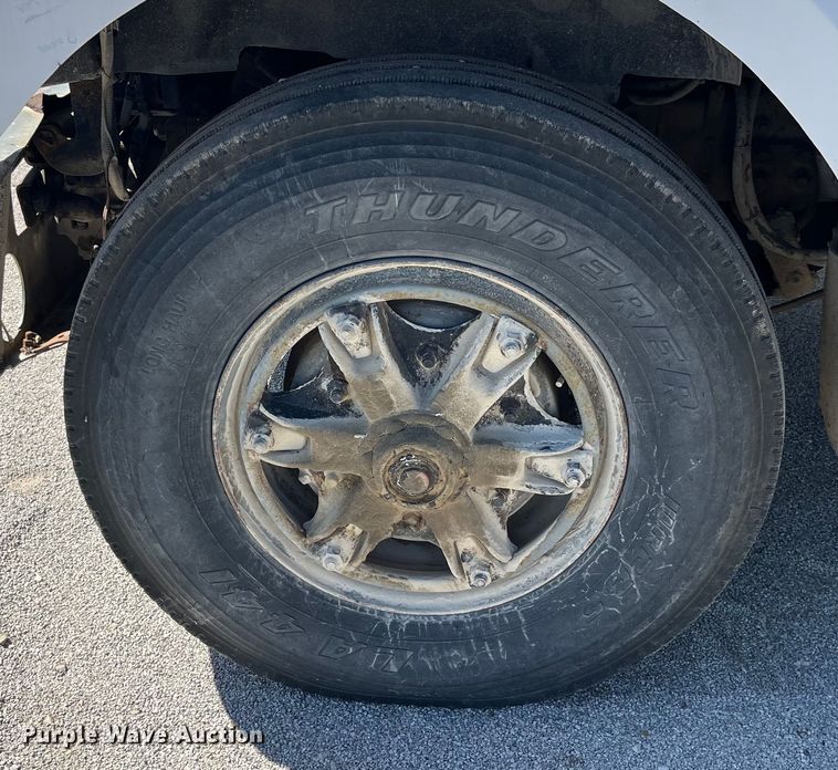 image for item LD9431 1988 White GMC WCM flatbed truck