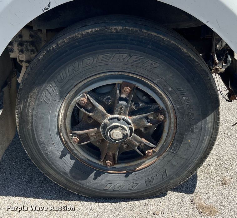 image for item LD9431 1988 White GMC WCM flatbed truck