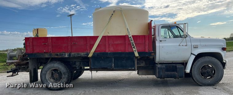 image for item LD9434 1989 Chevrolet 70 flatbed truck
