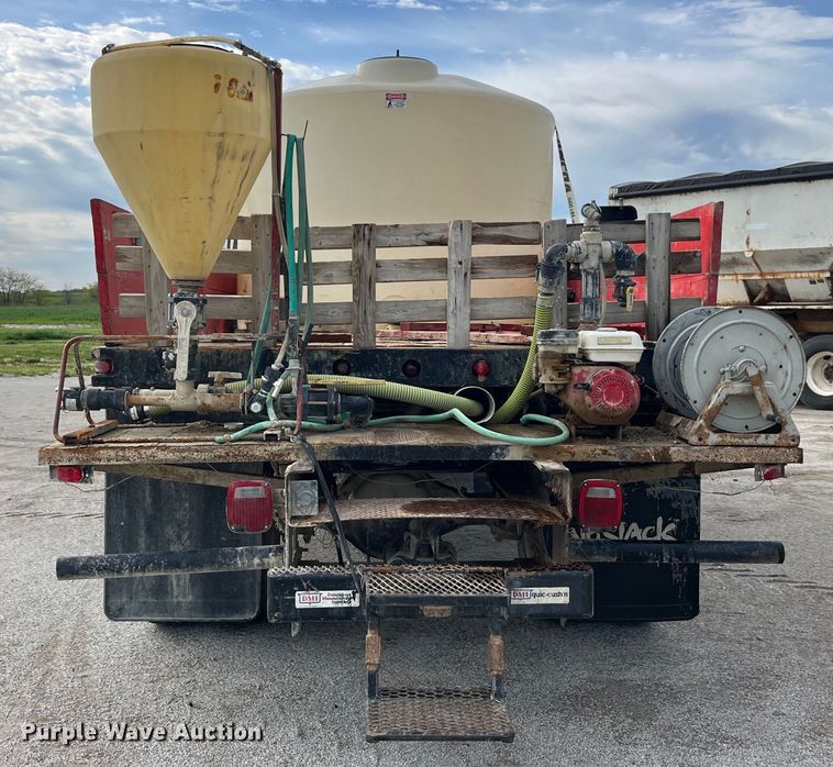 image for item LD9434 1989 Chevrolet 70 flatbed truck