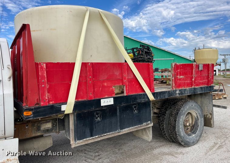 image for item LD9434 1989 Chevrolet 70 flatbed truck