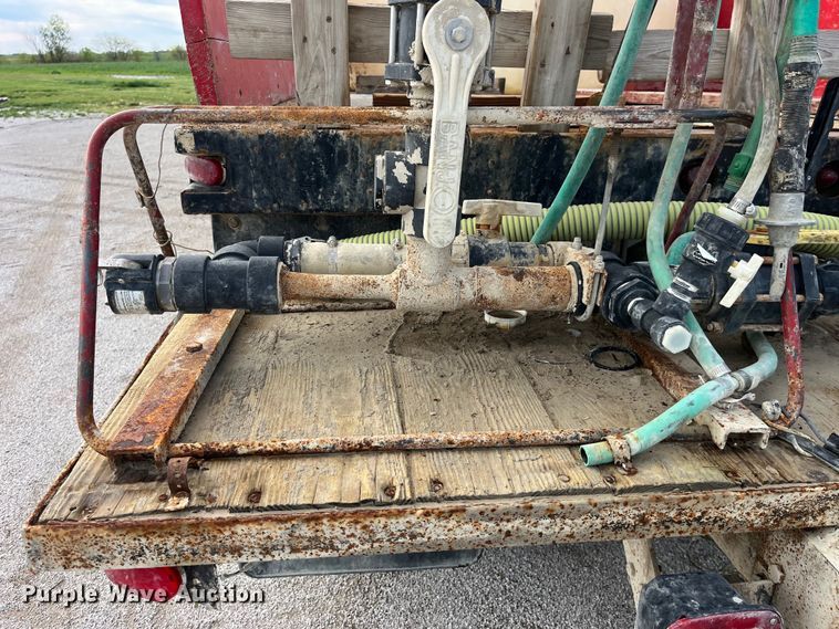 image for item LD9434 1989 Chevrolet 70 flatbed truck