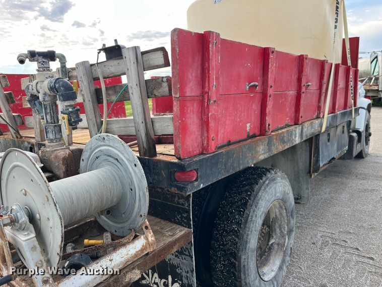 image for item LD9434 1989 Chevrolet 70 flatbed truck