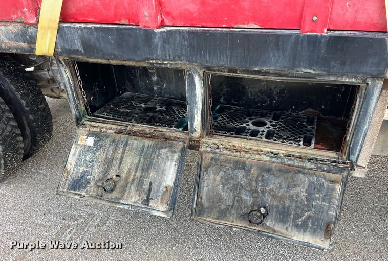 image for item LD9434 1989 Chevrolet 70 flatbed truck