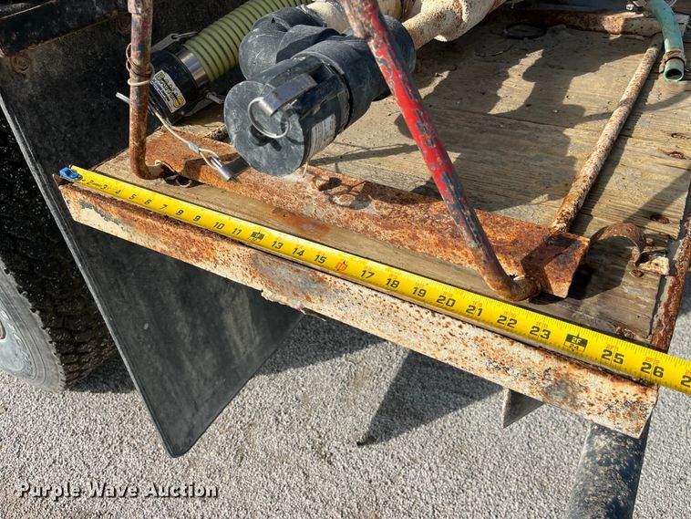 image for item LD9434 1989 Chevrolet 70 flatbed truck