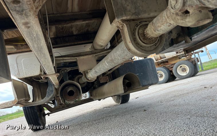 image for item LD9434 1989 Chevrolet 70 flatbed truck