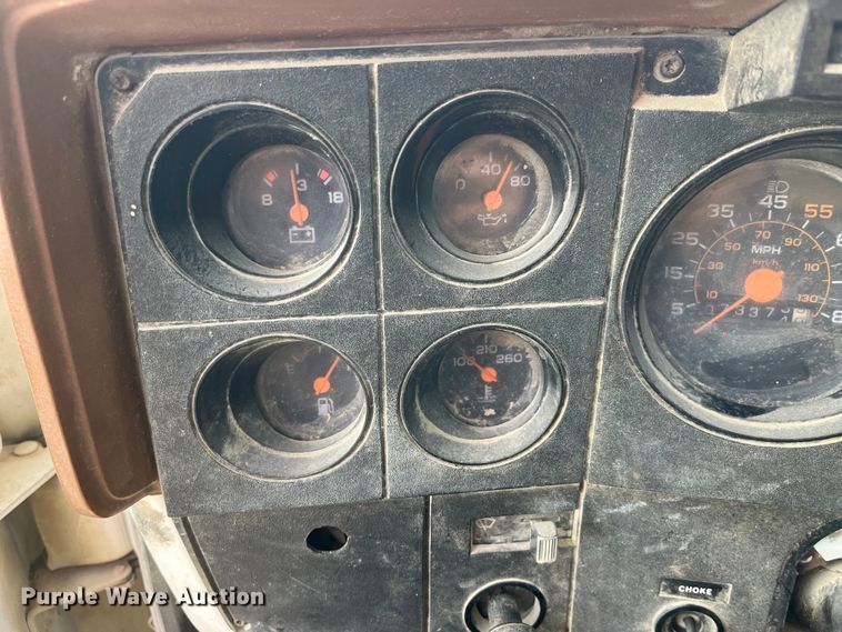 image for item LD9434 1989 Chevrolet 70 flatbed truck