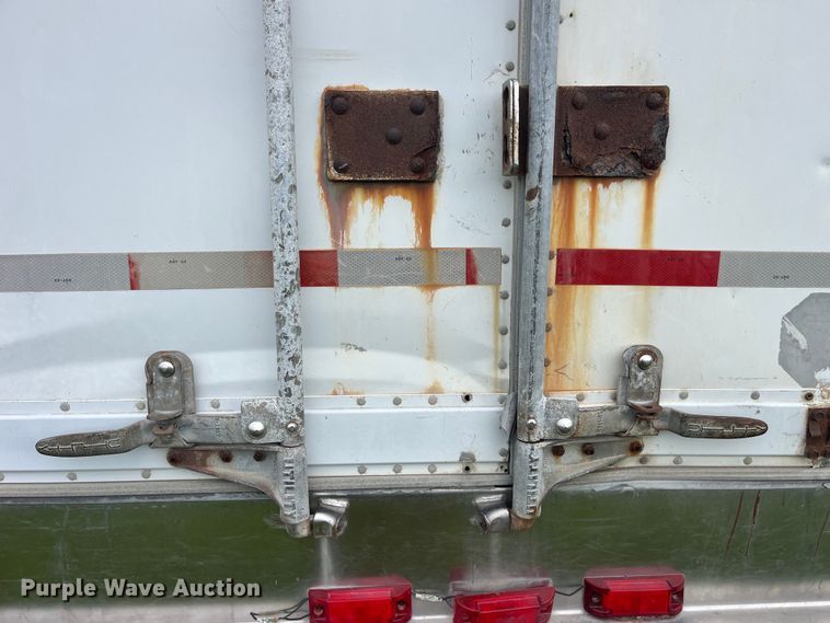 image for item LD9443 1988 Utility Trailer Inc dry van trailer