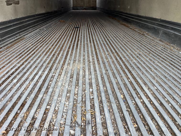 image for item LD9443 1988 Utility Trailer Inc dry van trailer