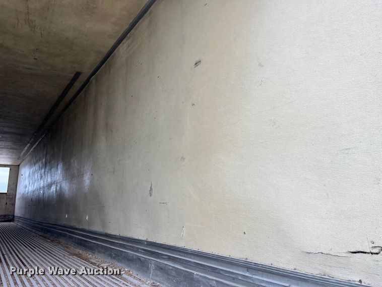 image for item LD9443 1988 Utility Trailer Inc dry van trailer