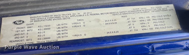 image for item LD9458 2013 Mack  CHU613 semi truck