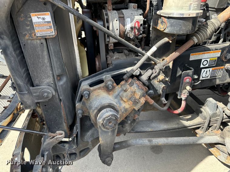 image for item LR9299 2016 Peterbilt  579 semi truck