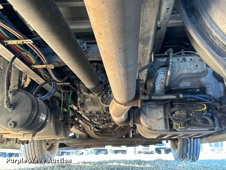 image for item NH9020 2018 Freightliner  Cascadia Evolution CA125SLP semi truck