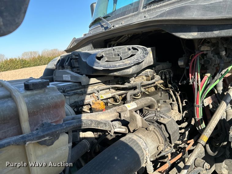 image for item NH9020 2018 Freightliner  Cascadia Evolution CA125SLP semi truck