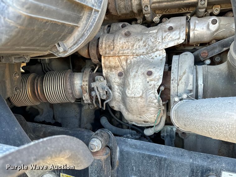 image for item NH9020 2018 Freightliner  Cascadia Evolution CA125SLP semi truck