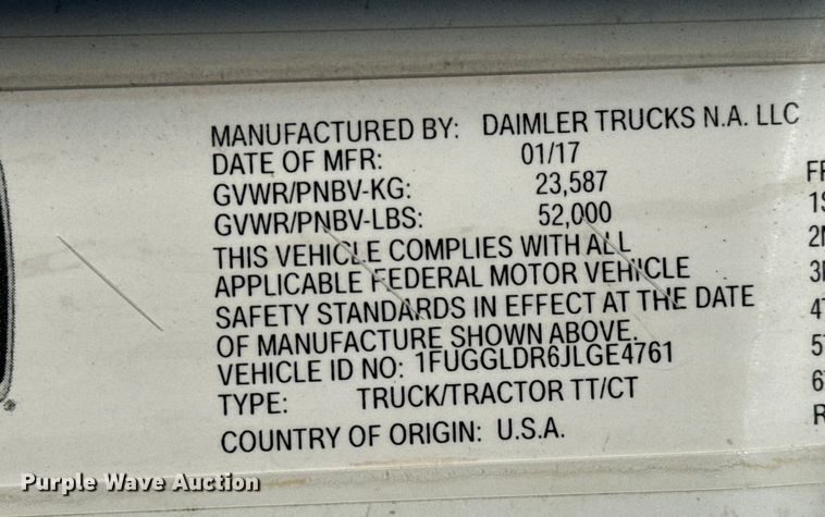 image for item NH9020 2018 Freightliner  Cascadia Evolution CA125SLP semi truck