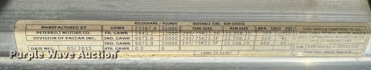 image for item NH9115 2016 Peterbilt 389 semi truck