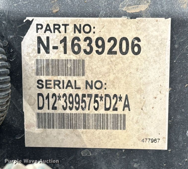 image for item NH9118 2005 Volvo VNL semi truck