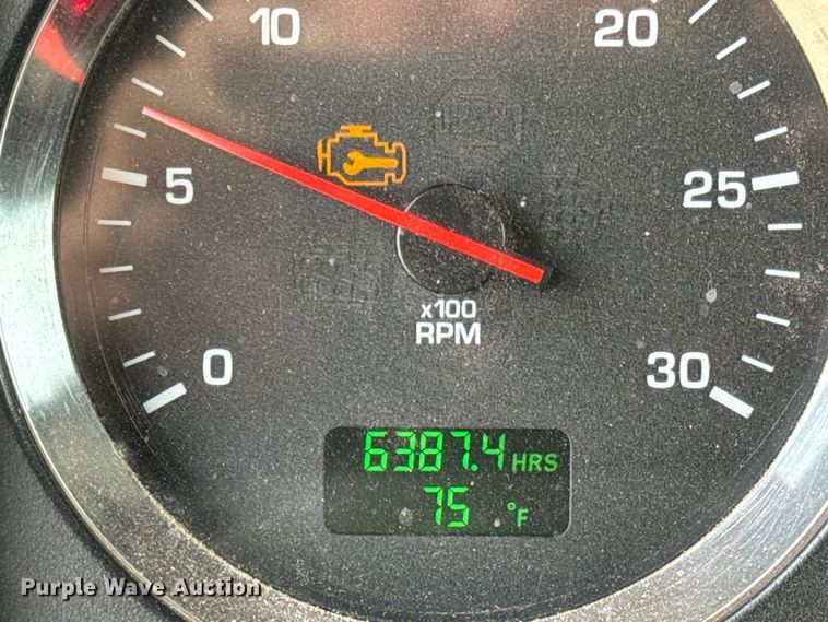 image for item NH9123 2012 Kenworth T800 semi truck