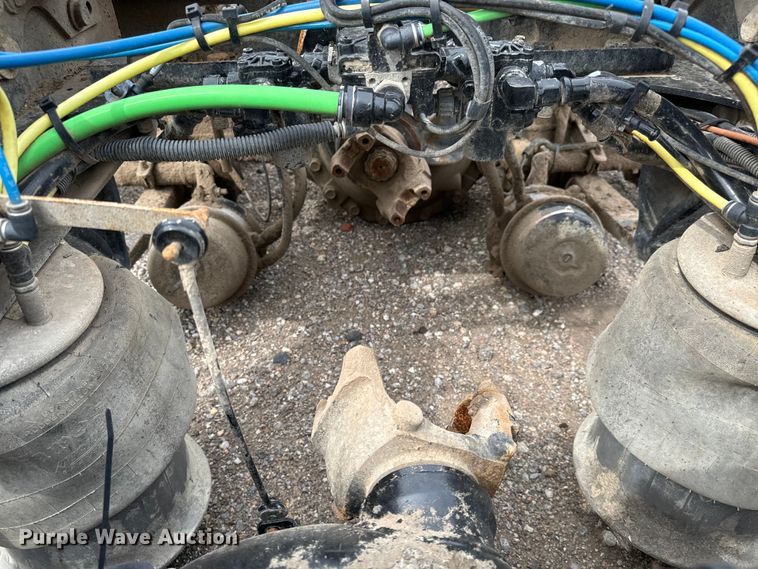 image for item NH9127 Rear axle assembly