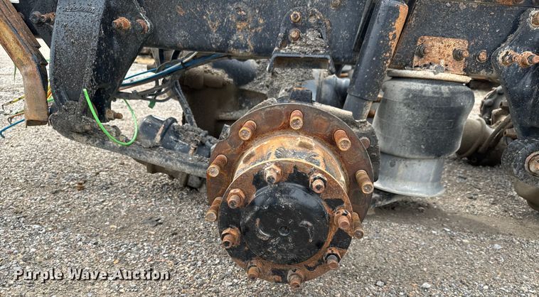 image for item NH9127 Rear axle assembly