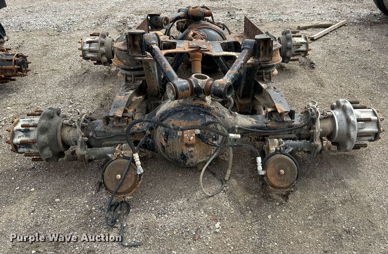 image for item NH9128 Rear axle assembly