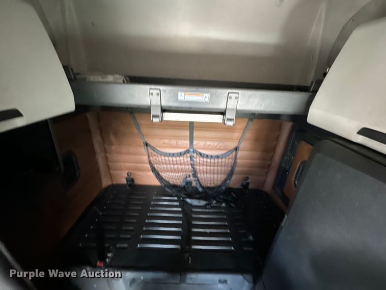 image for item NH9195 2018 Freightliner  Cascadia PT126SLP semi truck