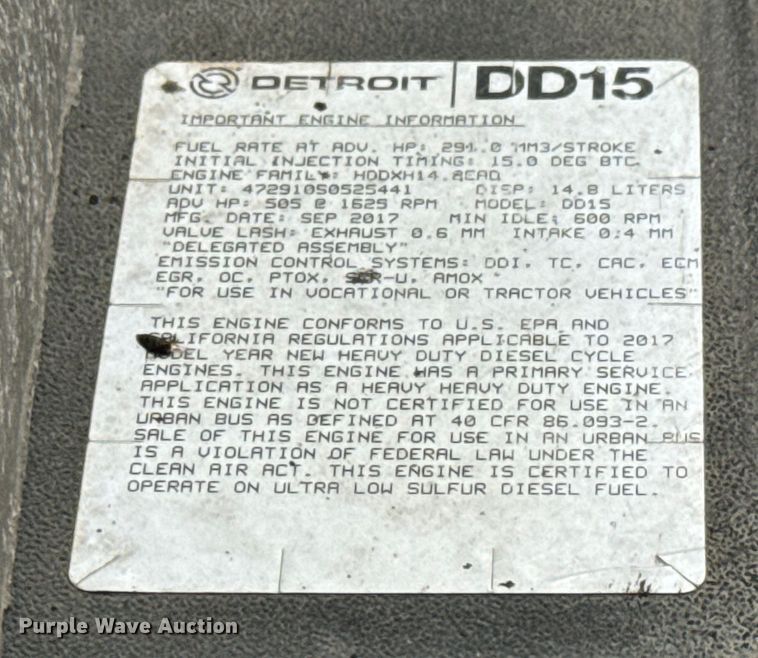 image for item NH9195 2018 Freightliner  Cascadia PT126SLP semi truck