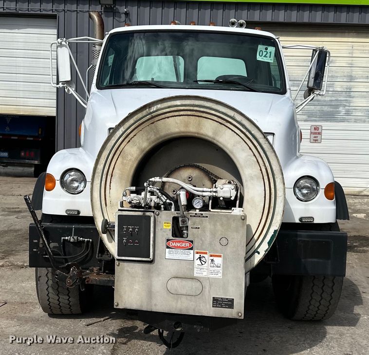 image for item NT9126 2003 Sterling L-Line sewer jetter truck