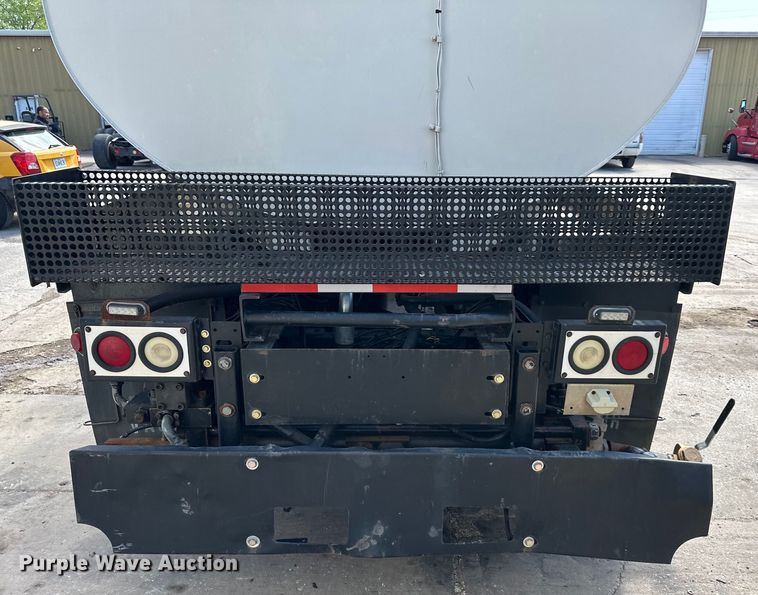 image for item NT9126 2003 Sterling L-Line sewer jetter truck