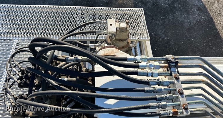 image for item NT9143 2006 IMT 16000 Series 3 truck crane