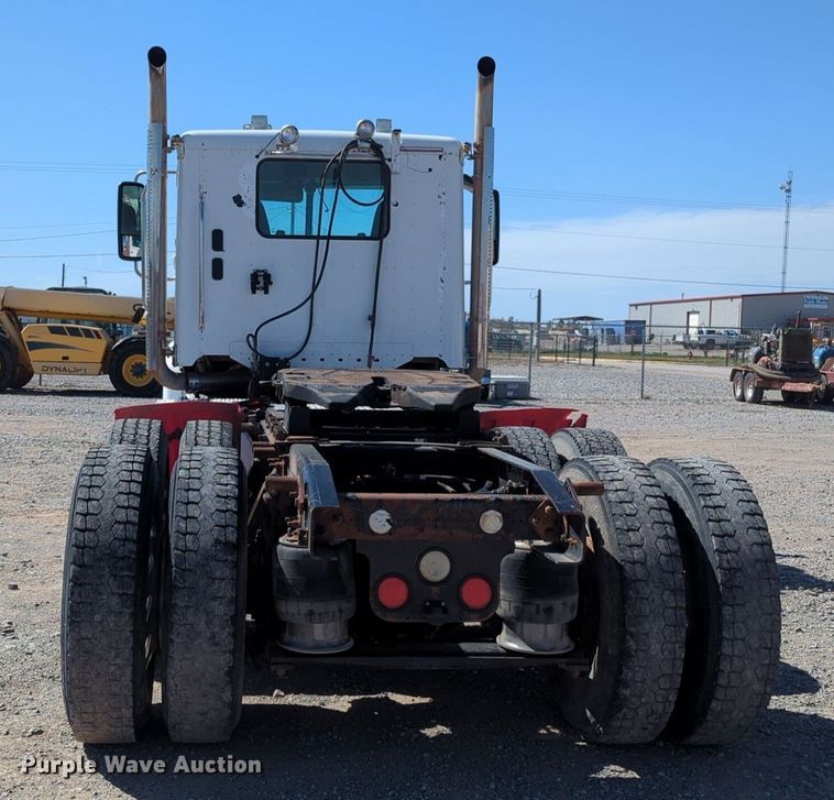 image for item NZ9430 2013 Freightliner Coronado semi truck