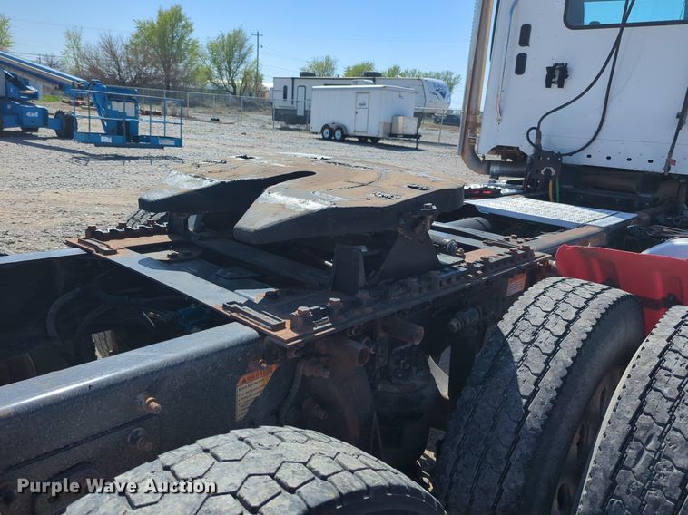 image for item NZ9430 2013 Freightliner Coronado semi truck