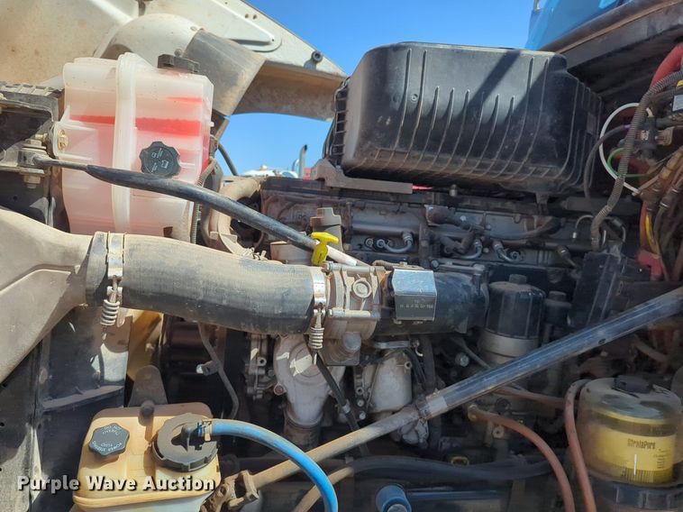 image for item NZ9430 2013 Freightliner Coronado semi truck