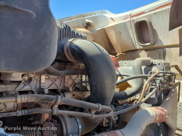 image for item NZ9430 2013 Freightliner Coronado semi truck