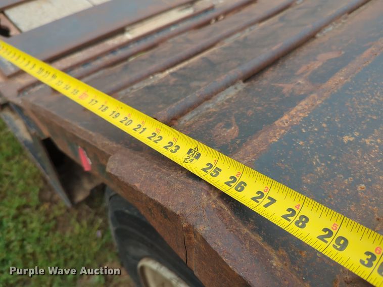 image for item NZ9568 2015 XL Specialized Trailers XL 110 HDG lowboy equipment trailer