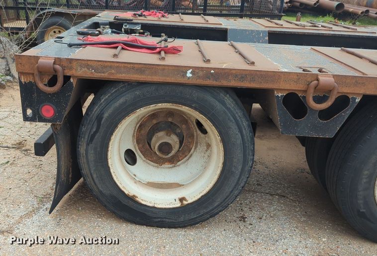 image for item NZ9568 2015 XL Specialized Trailers XL 110 HDG lowboy equipment trailer