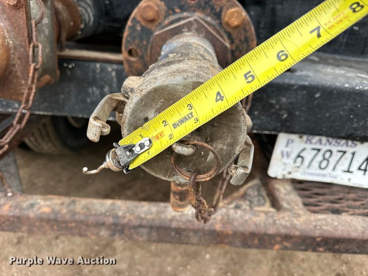 image for item OE9078 2012 Mack GU713 Granite vacuum truck