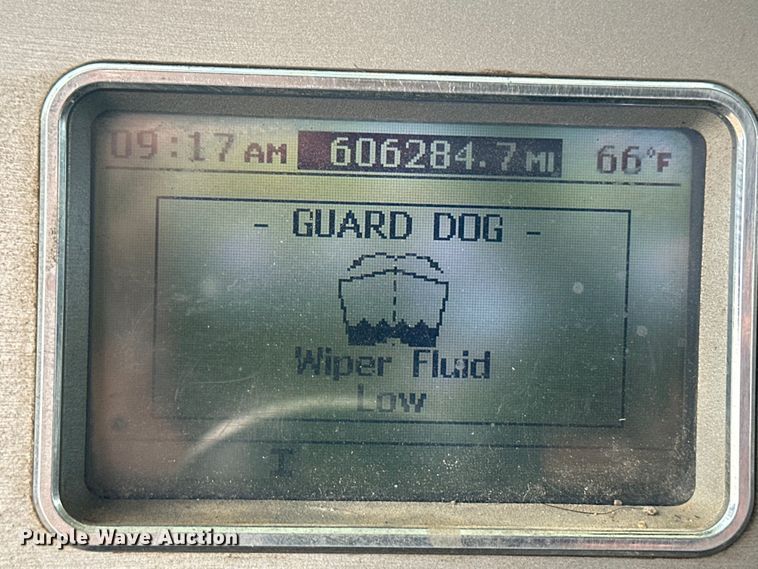 image for item OE9078 2012 Mack GU713 Granite vacuum truck