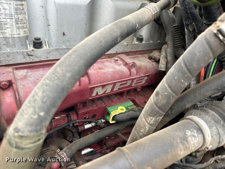 image for item OE9078 2012 Mack GU713 Granite vacuum truck