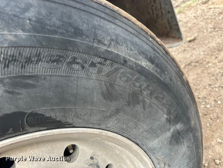 image for item OE9078 2012 Mack GU713 Granite vacuum truck