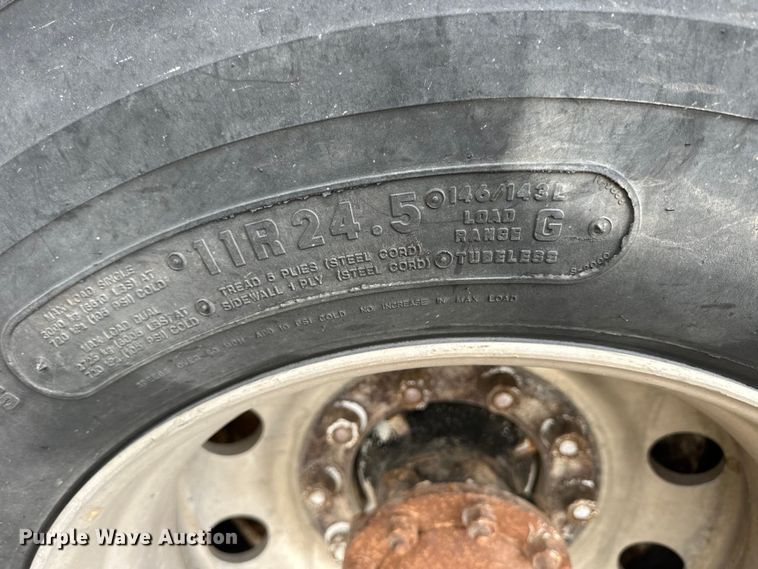 image for item OE9078 2012 Mack GU713 Granite vacuum truck